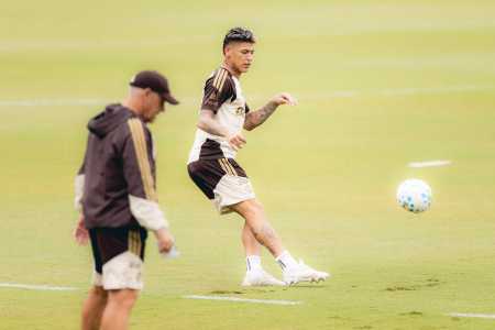 Carrascal é o primeiro jogador do Flamengo a retornar da Data Fifa de março