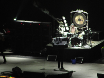 Ozzy Osbourne com a bandeira do Atlético em 2011, no Mineirinho