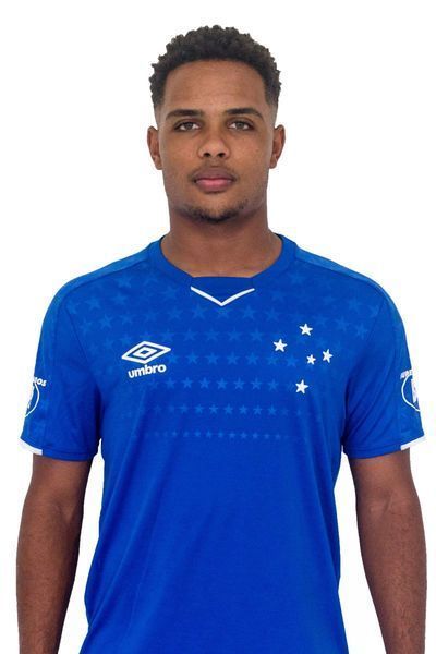 Alexandre Souza passou pela base do Cruzeiro entre 2018 e 2019