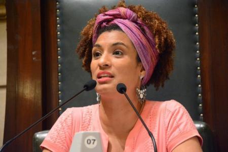 Moraes vota para tornar policiais réus por obstrução nas investigações do caso Marielle