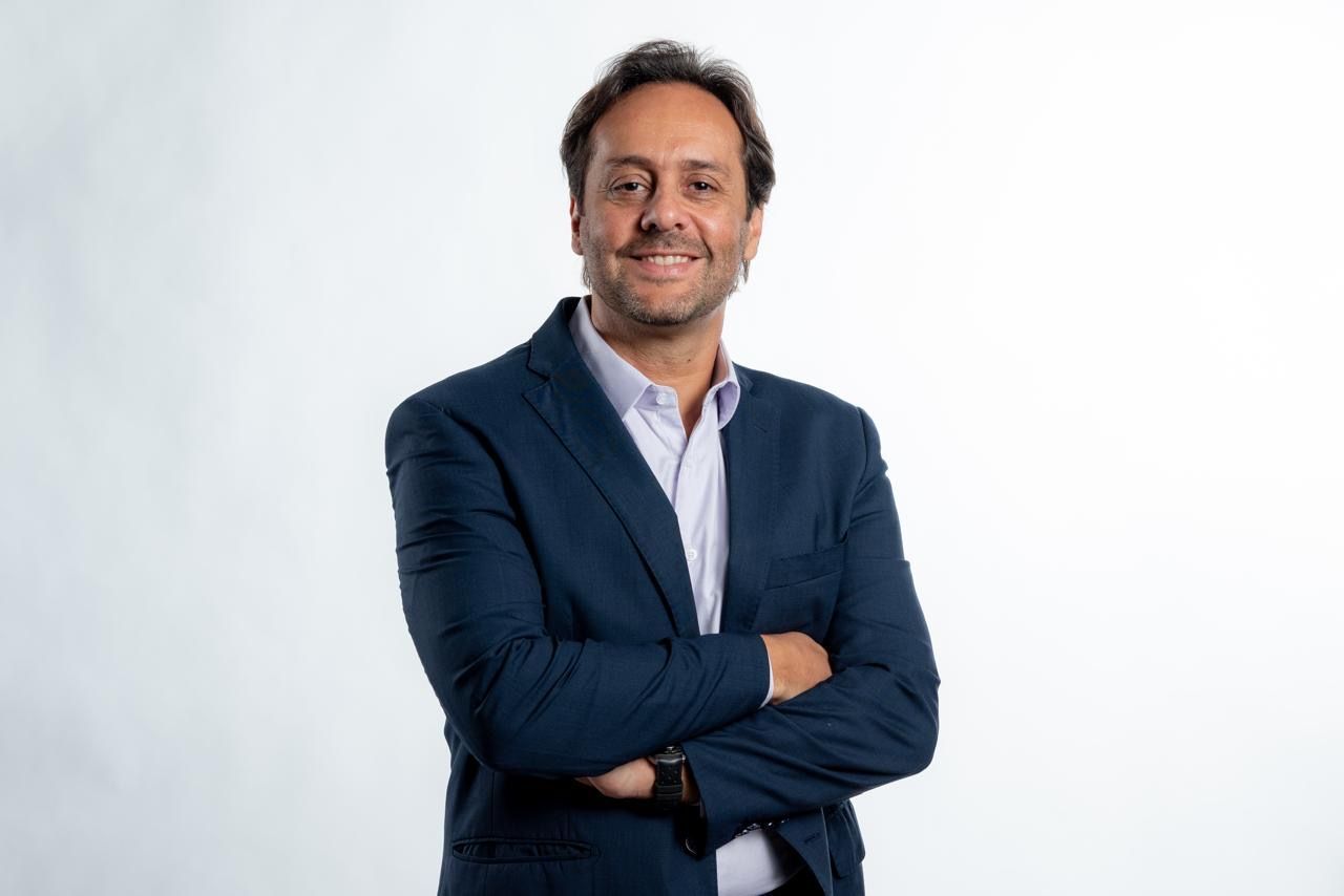 Milton Nassau lança livro sobre governança corporativa