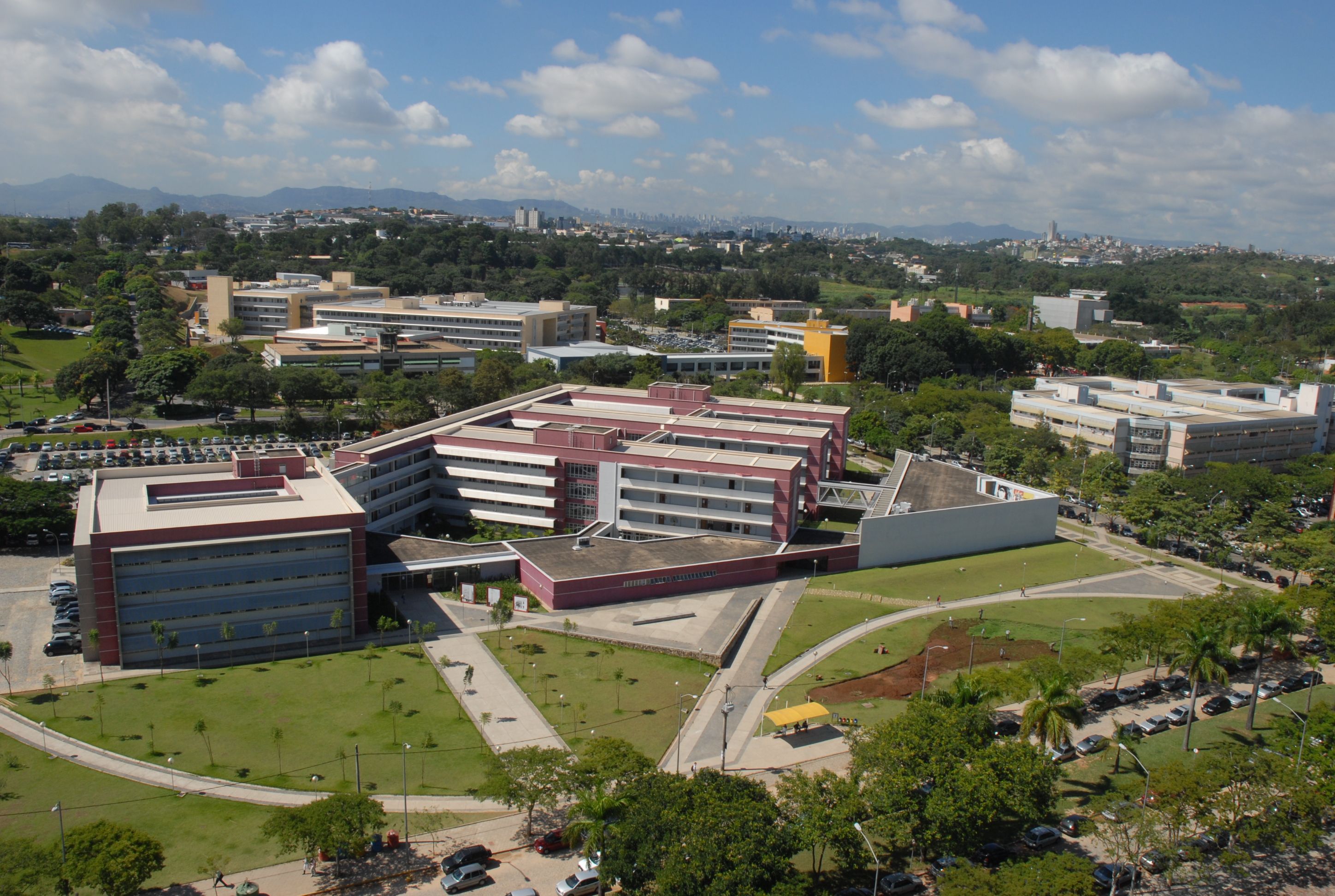 Universidade mineira entre as melhores da America latina e Caribe