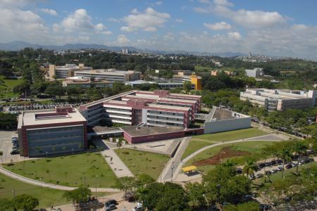 UFMG aprova criação do curso de Secretariado Português/Chinês; oferta começa em 2027