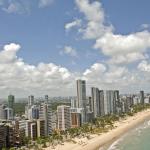 Praias do Brasil estão entre as mais poluídas por bitucas de cigarro