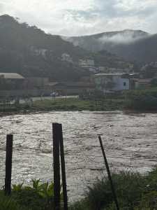 Rio das Velhas em Raposos
