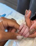 Gravidez e nascimento de Zuri