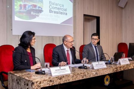 Dados foram divulgados pelo ministro e vice-presidente Geraldo Alckmin (PSB)