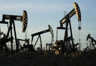Petróleo dispara após ataques de Israel a Beirute e ameaça do Irã