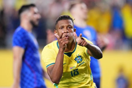 Brasil 3 x 1 Croácia: veja quem foi eleito o melhor em campo no amistoso |  Rádio Itatiaia