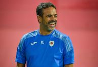 Negócio fechado! Cruzeiro contrata Artur Jorge e prepara anúncio