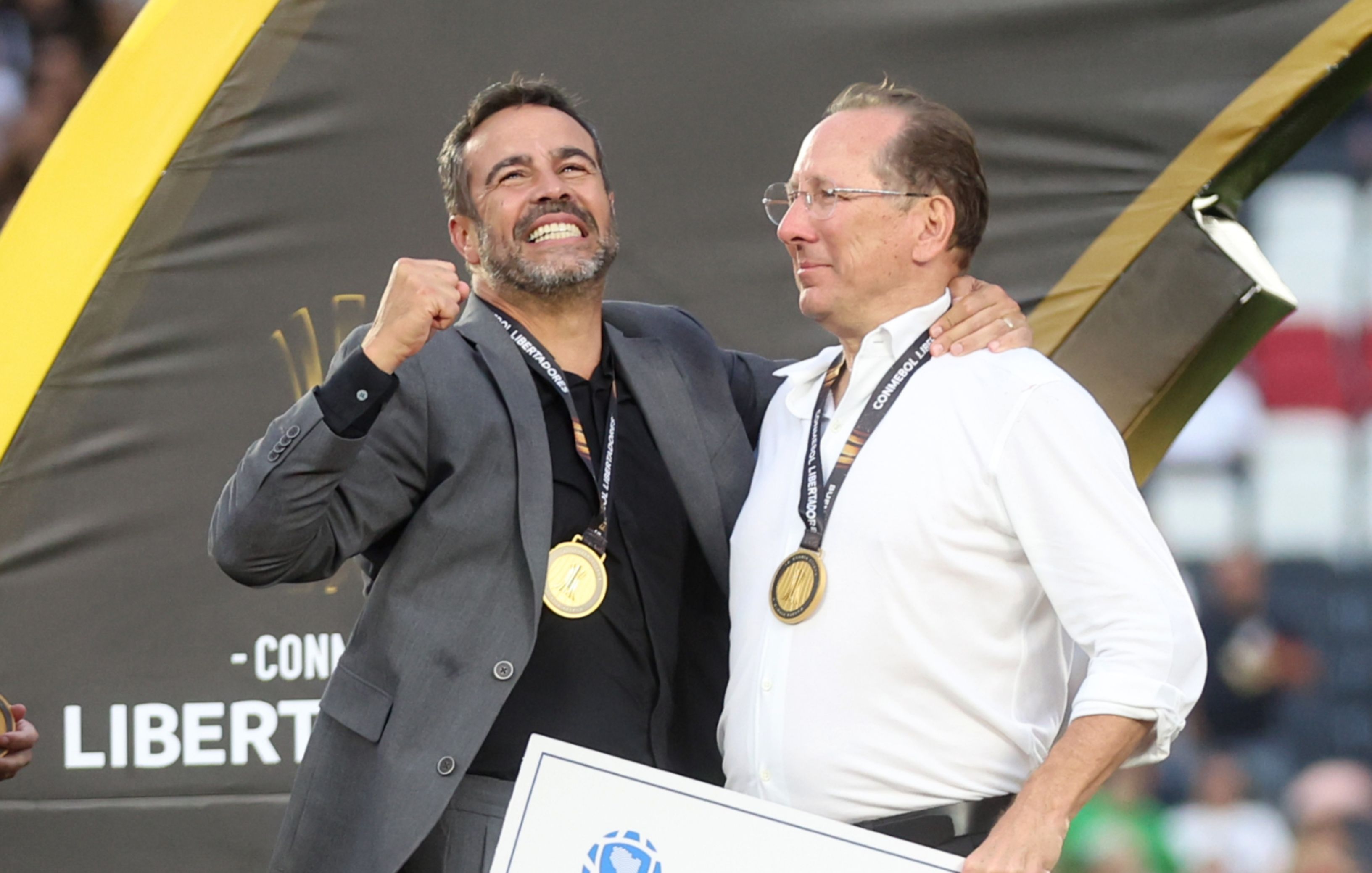 Novo técnico do Cruzeiro, Artur Jorge viveu 2024 'mágico' no Botafogo