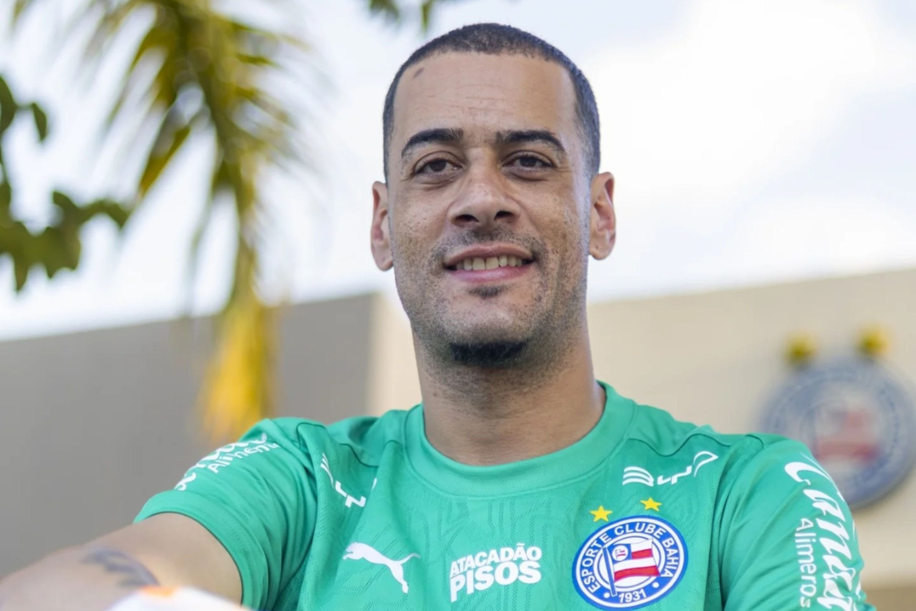 Bahia anuncia contratação de goleiro ex-São Paulo; saiba detalhes