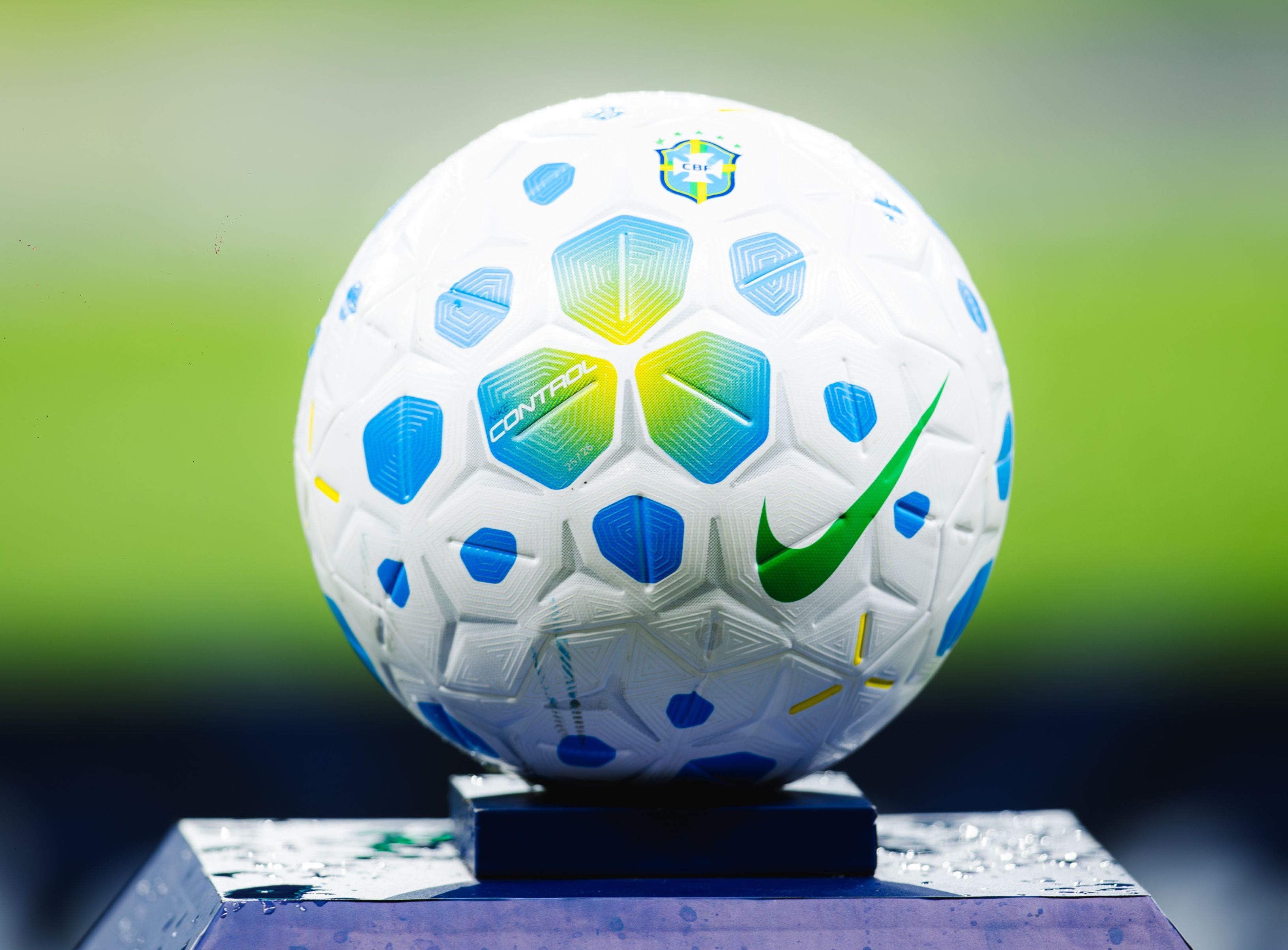 Série A do Brasileirão tem apenas um clube sem dívida; veja lista