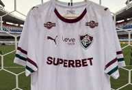 Com verde escuro predominante, Conselho do Fluminense aprova terceiro uniforme