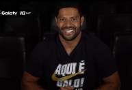 Em francês, Hulk manda recado à promessa do Atlético convocada para seleção