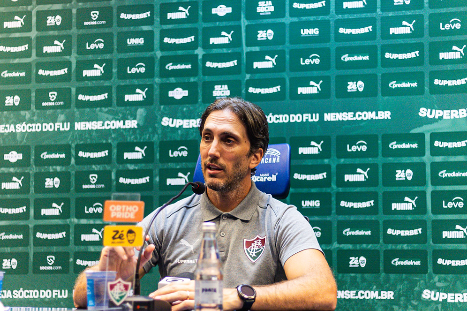 Fluminense: Zubeldía explica opção por Castillo e avalia estreia do jogador