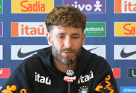 Zagueiro da Seleção abre o jogo sobre gol sofrido contra França e faz revelação