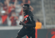 Viveros marca no fim e garante vitória do Athletico-PR sobre o Mirassol no Brasileiro