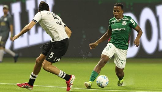 Arias em lance de Palmeiras 2 x 1 Botafogo, pelo Brasileirão 2026