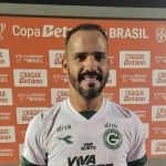 Ex-Cruzeiro decide, Goiás elimina Maringá e avança na Copa do Brasil