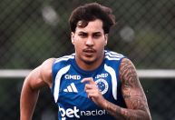Em recuperação, Kaio Jorge faz trabalho parcial em treino do Cruzeiro