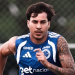 Em recuperação, Kaio Jorge faz trabalho parcial em treino do Cruzeiro