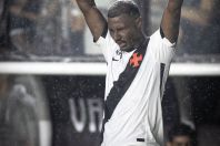 Titulares do Vasco ficam fora de treino e são dúvidas na Sul-Americana