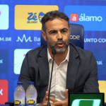 Artur Jorge elege o que é mais urgente para ser resolvido no Cruzeiro