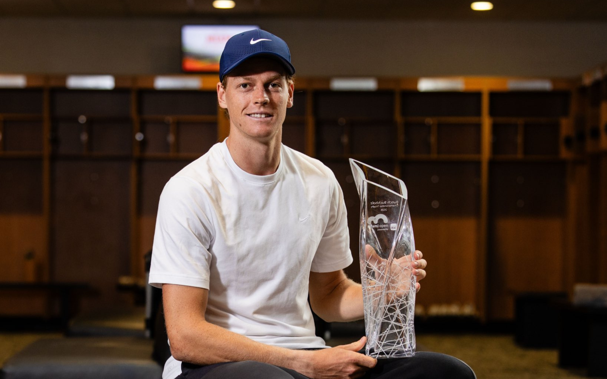 Ídolo do Atlético se encontra com Jannik Sinner após título no Miami Open