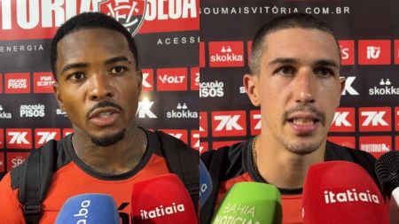 Zagueiro Cacá e meia Cantalapiedra durante entrevista na zona mista