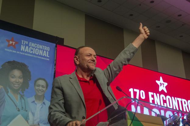 Presidente do PT diz que Lula aposta em confronto de propostas com Flávio na reta final da campanha