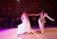 Morar com ex? Espetáculo 'Defesa' chega a BH explorando tema polêmico