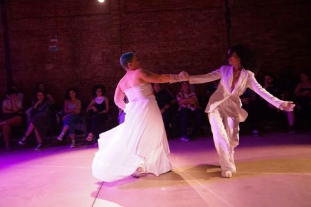 Morar com ex? Espetáculo 'Defesa' chega a BH explorando tema polêmico