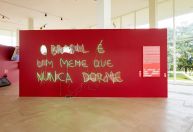 CCBB BH inaugura exposição gigante sobre a era dos memes no Brasil