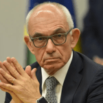Justiça determina reintrodução de ex-presidente da Vale em processo de Brumadinho