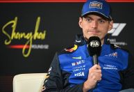 Verstappen volta a alfinetar Fórmula 1 após vencer prova de endurance