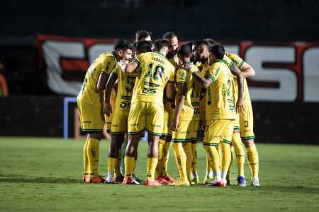 Mirassol em campo pelo Campeonato Brasileiro