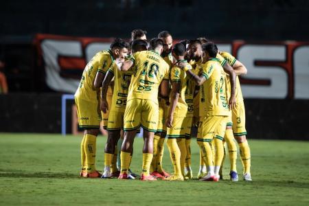 Mirassol em campo pelo Campeonato Brasileiro