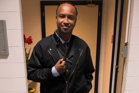 Thiaguinho, cantor de pagode