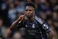 Gigante inglês avalia contratação de Vini Jr. em meio à indefinição no Real Madrid