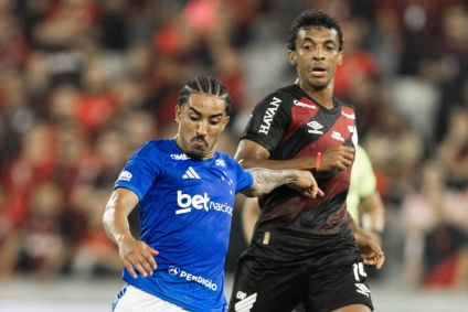 Athletico-PR e Cruzeiro se enfrentaram na Arena da Baixada