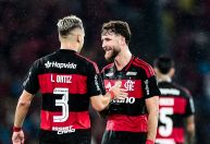 Zagueiro do Flamengo desabafa: 'Feliz por voltar a me sentir bem'