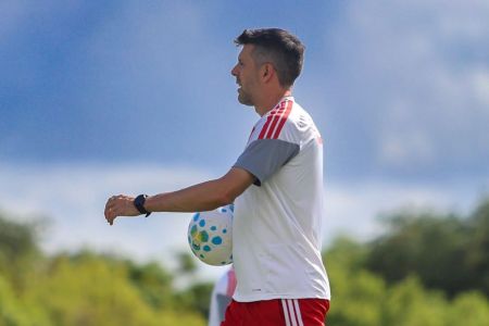 Paulo Pezzolano, treinador do Internacional