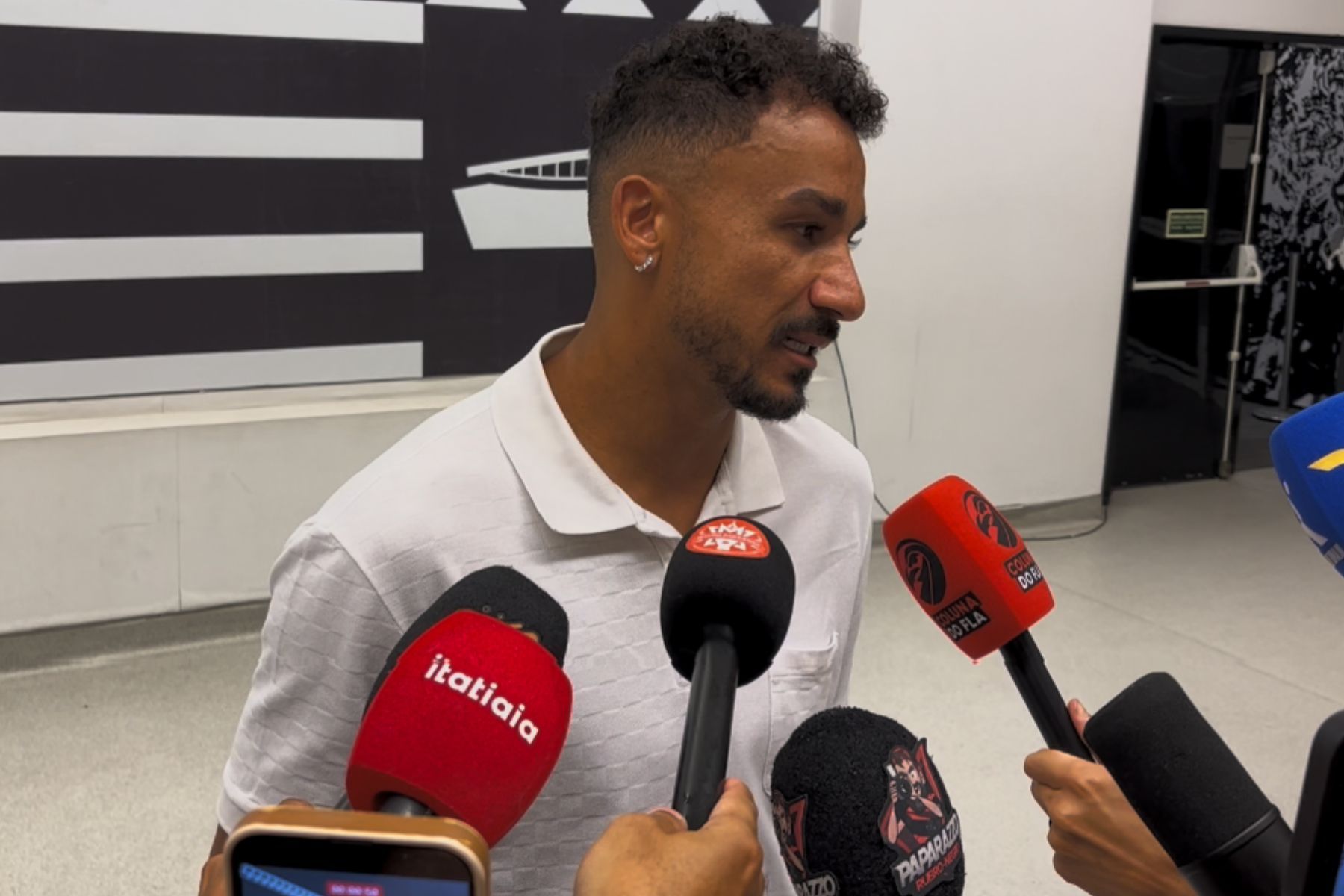 Danilo critica árbitro de Corinthians x Flamengo: 'Brigou com a imagem'