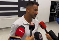 Danilo critica árbitro de Corinthians x Flamengo: 'Brigou com a imagem'