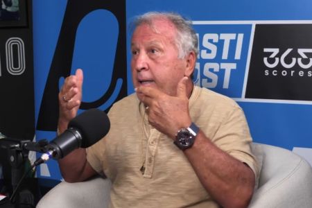 Zico em entrevista ao Batiscast, do ex-jogador Edinho