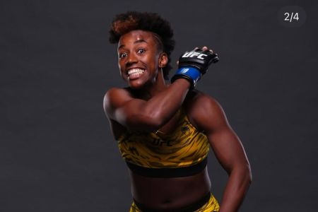 Alexia Burguesinha, lutadora brasileira do UFC