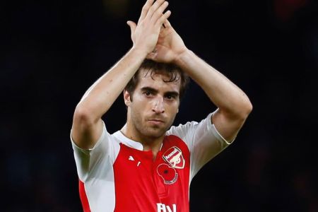 Mathieu Flamini, à época como volante do Arsenal