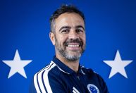 'Voz do povo': torcedores do Cruzeiro fazem pedidos a Artur Jorge