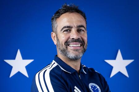 Artur Jorge, técnico do Cruzeiro